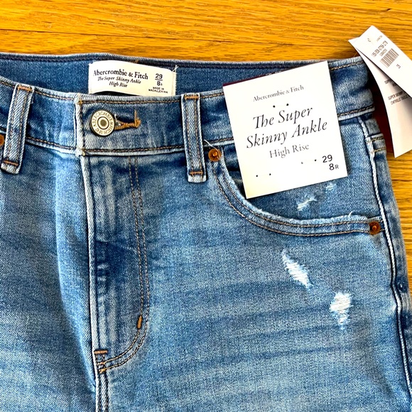 Abercrombie & Fitch “The Super Skinny Ankle” High-Rise Skinny Jean, Medium Blue - Picture 1 of 7